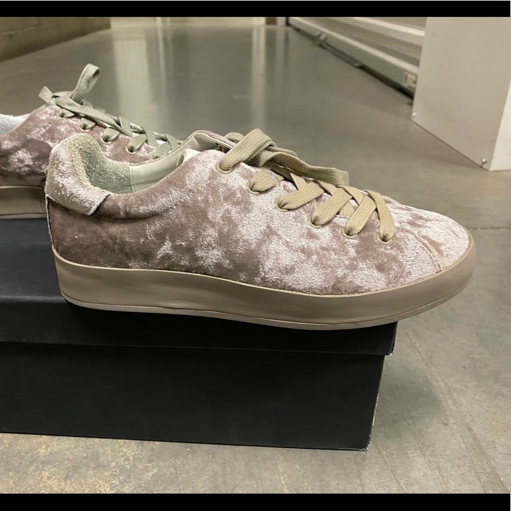 Rag & Bone RB1 Low  Dove Velvet